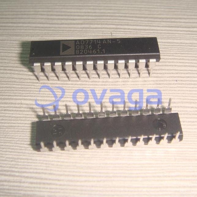 Circuo Rotondo Con I Componenti Elettronici Dello Sviluppatore Di Tecnologia Image85146043
